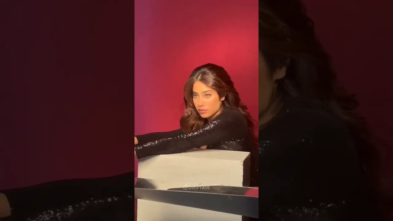 Jhanvi Kapoor for a photoshoot 😍 #jhanvikapoor #shorts