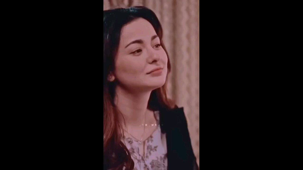 hania amir new status