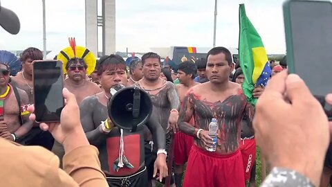 SERÁ QUE SOBE A RAMPA? OS ÍNDIOS EM BRASÍLIA ESTÃO ATUALIZADOS EM PARTE 4 FINAL