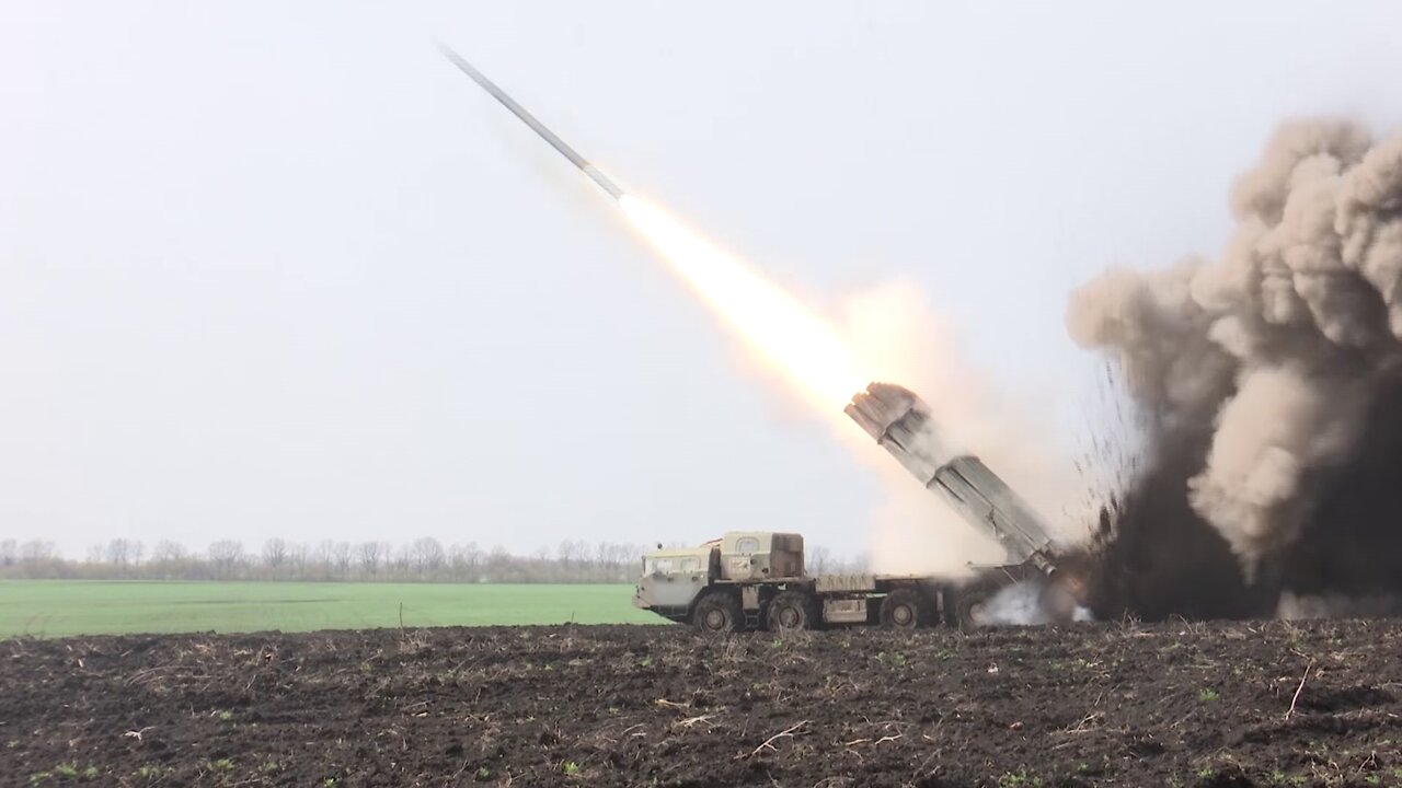 ★★★ Combat Operations of Smerch Multiple-Launch Rocket Systems