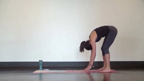 10 minute Morning Yoga for Beginners