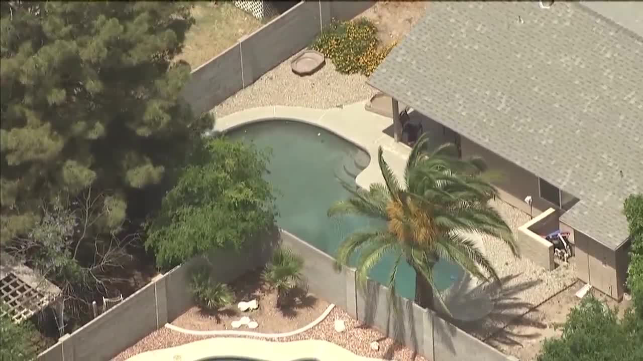 Three-month-old hospitalized after falling into Glendale pool