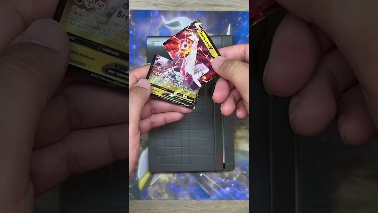 Cut, Open, or Save Short #098 | Pokémon Evolving Skies ETB
