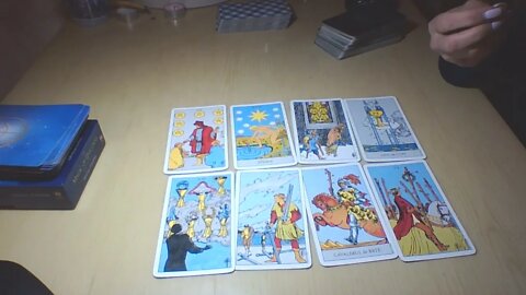 TAROT FECIOARA - ELIBEREAZA-TE DE JUDECATA CELORLALTI