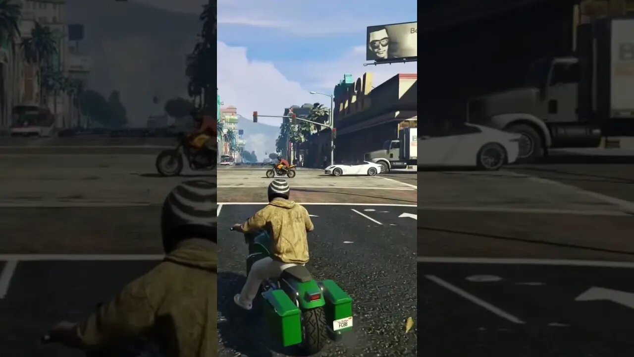 Quase atropelado 2 vezes - GTA 5