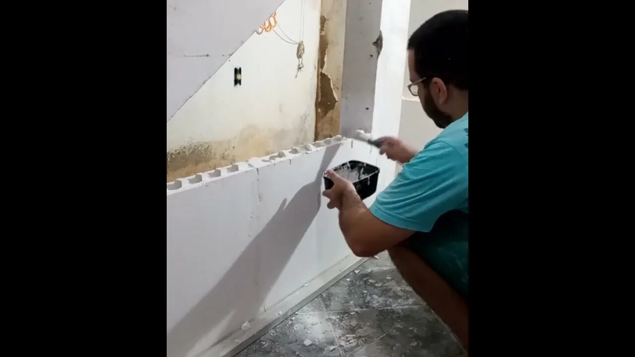 Parede de gesso para tapar o vão debaixo da escada #shorts