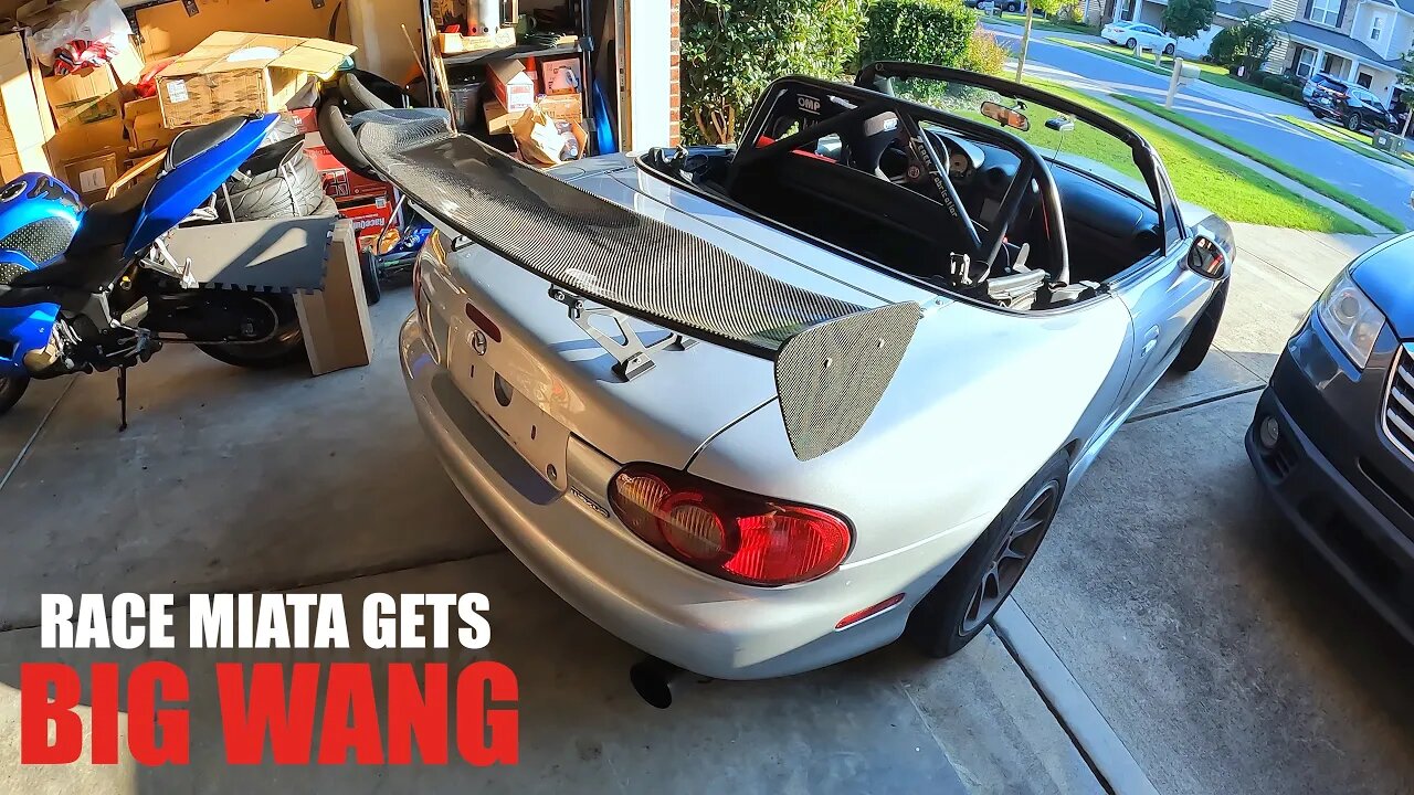 Race Miata Gets BIG WANG!