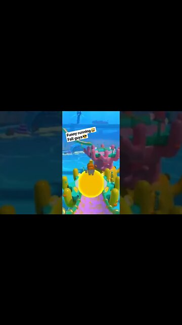 Funny running in fall guys😅#fallguys #shorts #gaming