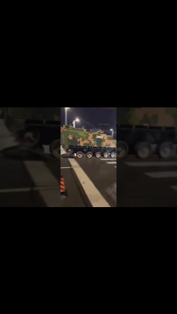 🇨🇳 China moves quickly to suppress demonstrations that have erupted over strict "zero COVID"