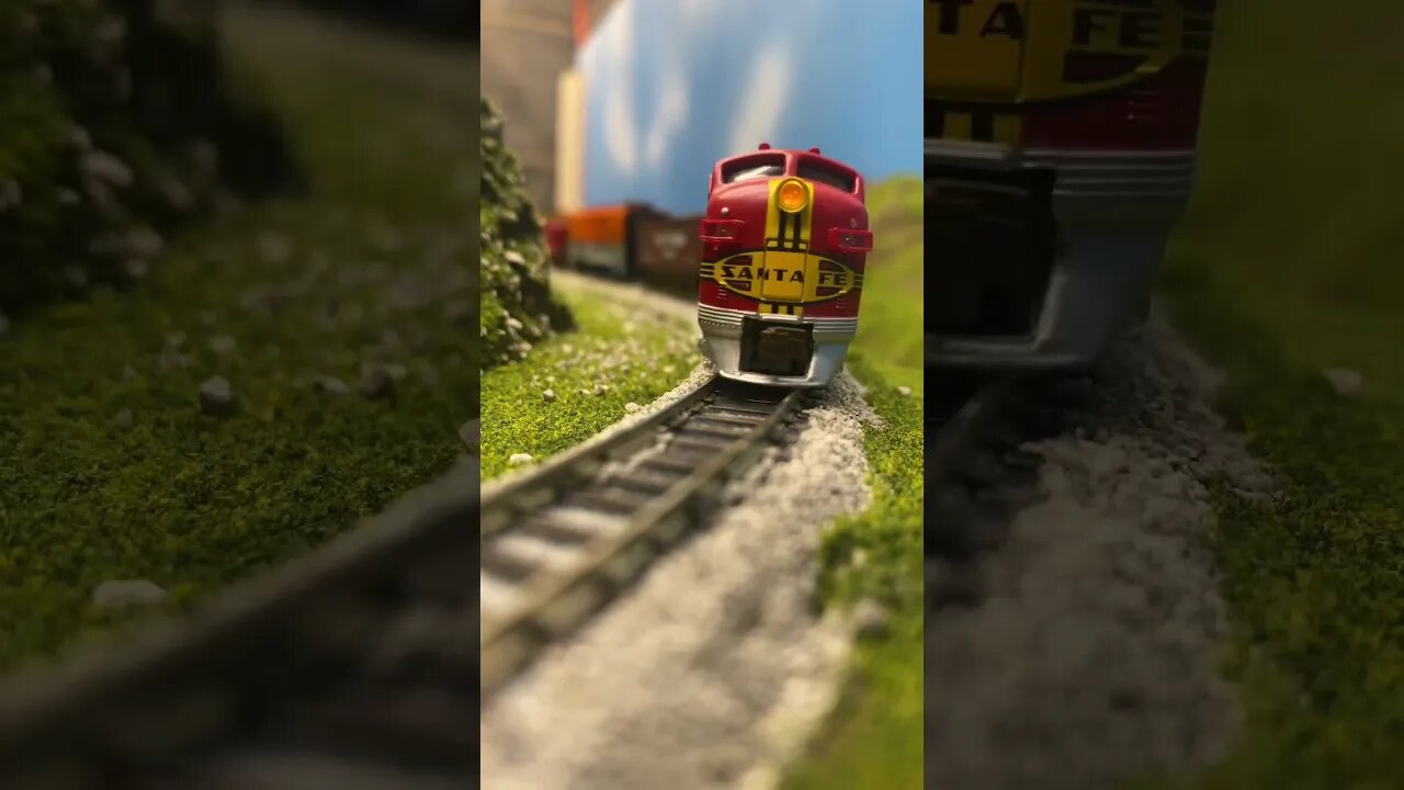 Bachmann F7 on an old mountain pass