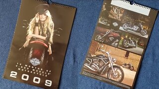 Vintage CALENDAR REVIEW : 2009 HARLEY-DAVIDSON MOTORCYCLES 14 MONTHS OF V-ROD MUSCLE MOTORCYCLE