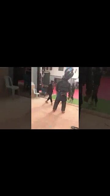 Nakanah e no they enter