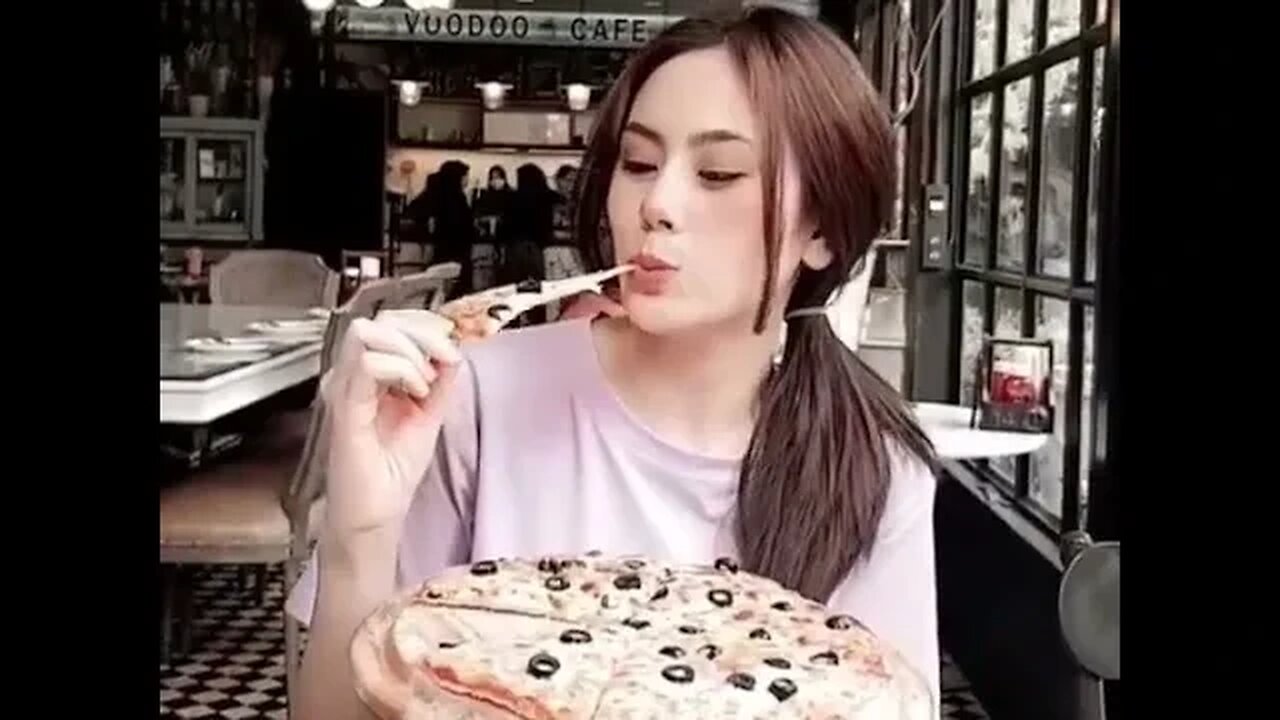 enjoy time with pizza #shortvideo #viralvideo #viral June 26, 2023