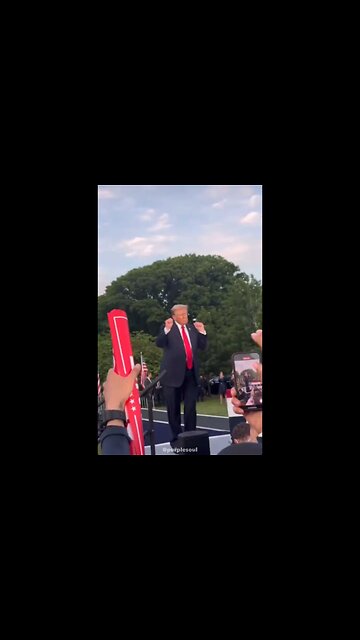 President Trump does his Trump dance at the rally in Bronx, NY