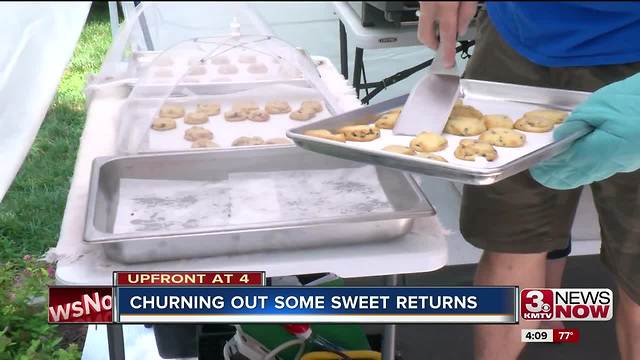 Teen runs cookie stand