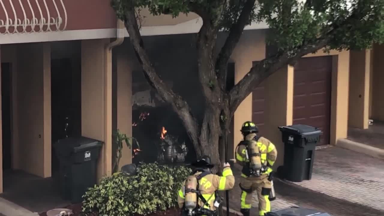 Mother and child rescued from roof of burning building in Wellington