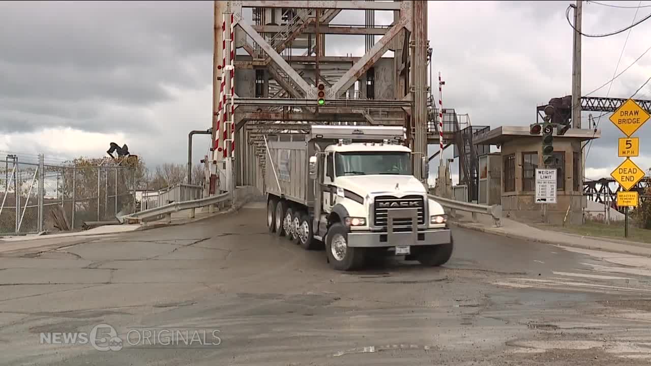 Cleveland residents can weigh in on proposals to replace Willow Avenue Bridge that crosses Cuyahoga River