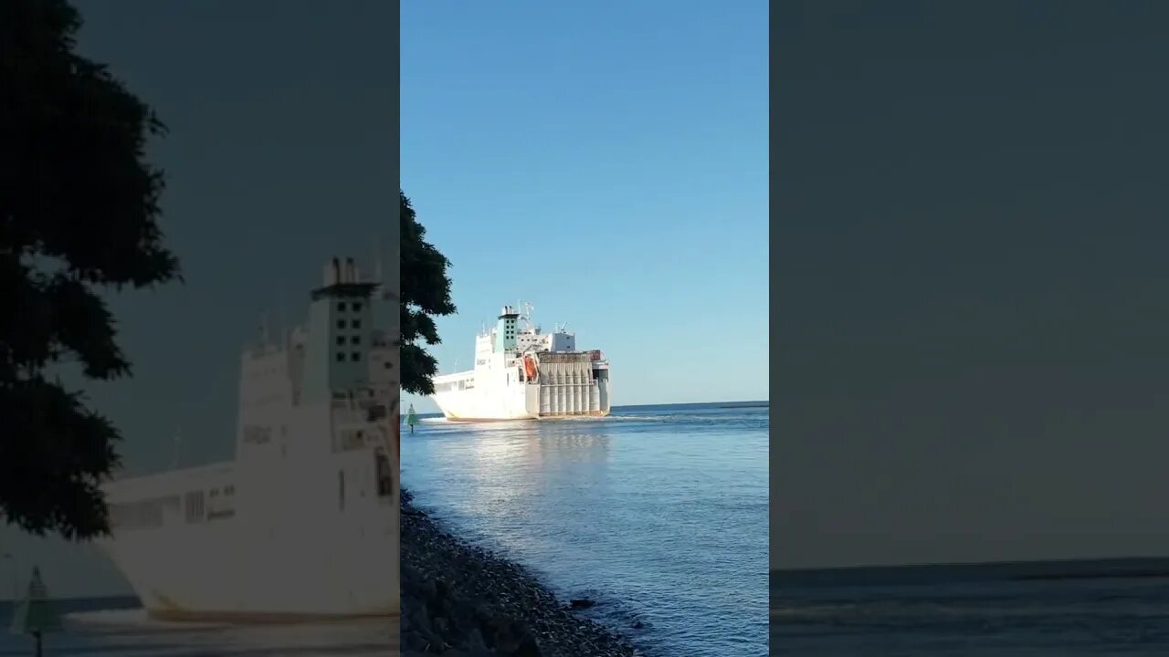 Liekut Heads Outbound Devonport Tasmania.