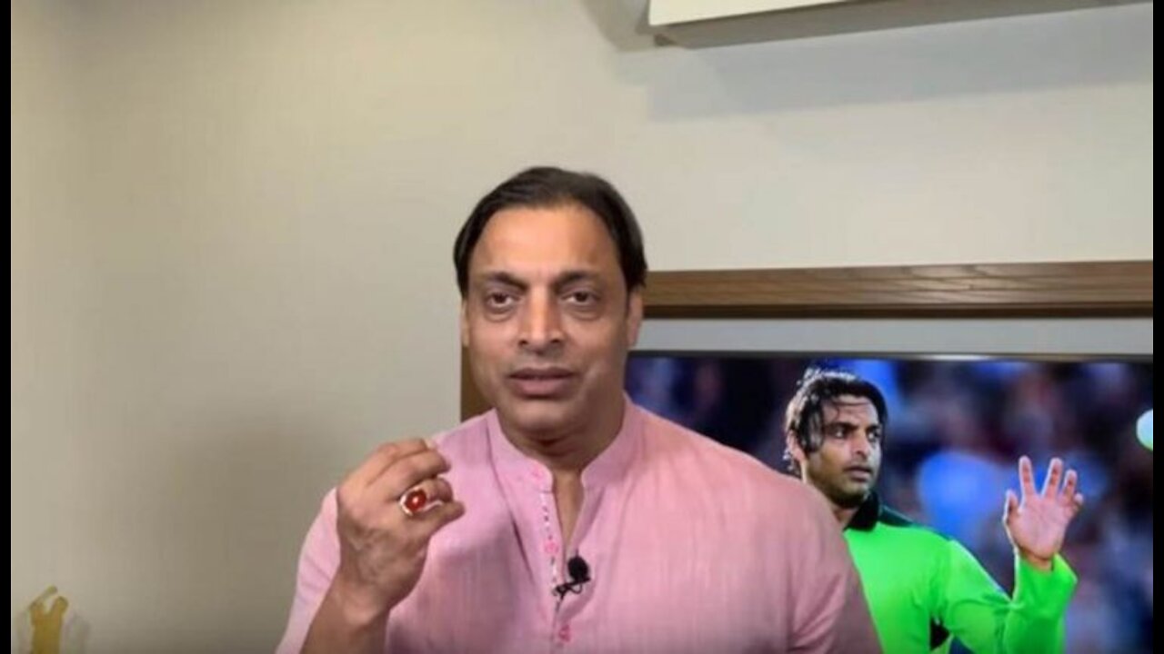 Shoaib Akhtar is Talking Funny