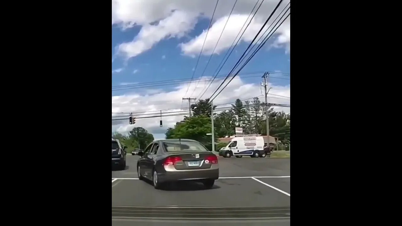 Road Rage Between Car And SUV #drivingfails