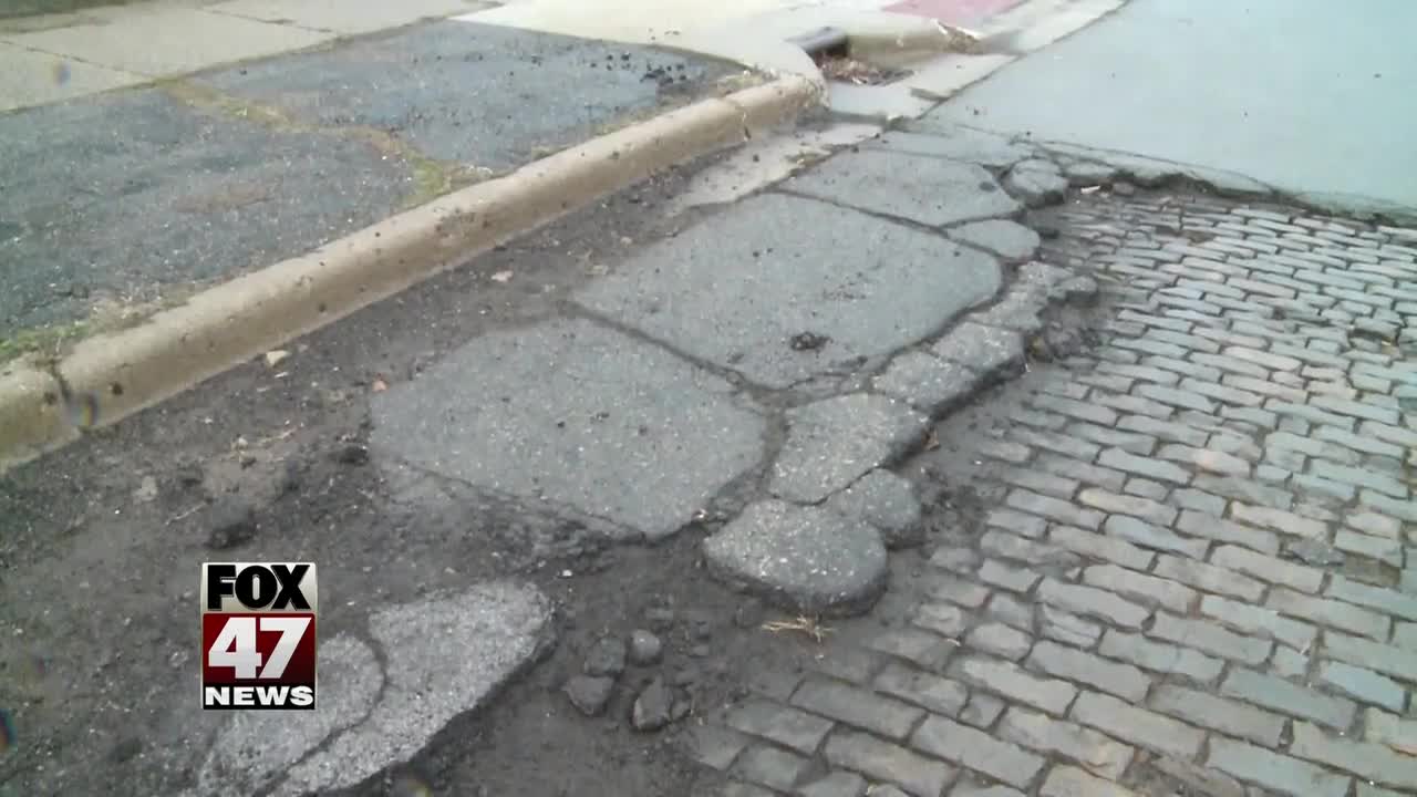 Jackson approves plan to fix roads