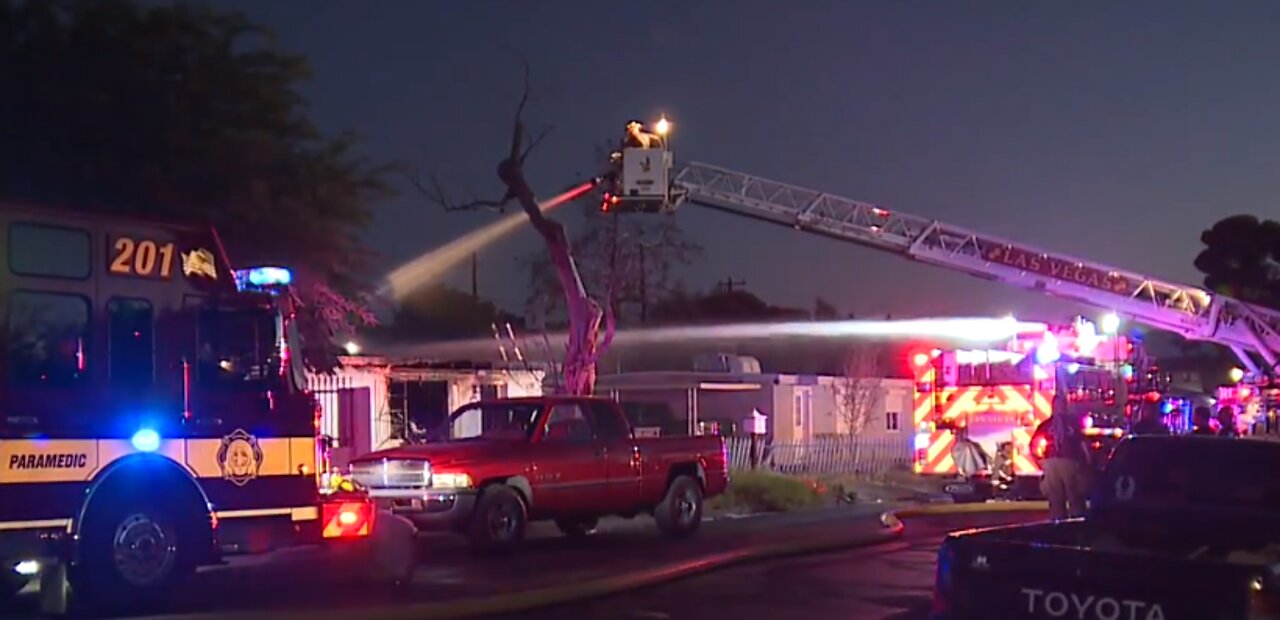 July 4 fires make busy night for Las Vegas-area firefighters