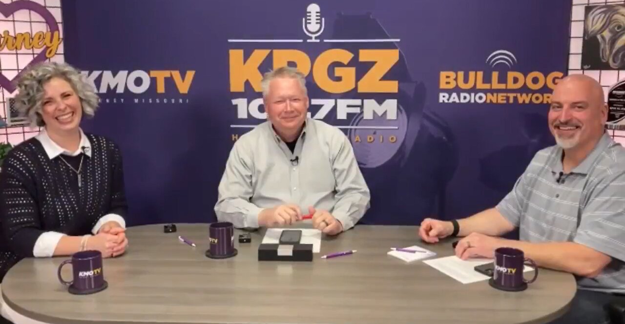 Kearney Live - Recycling Electronics, Government Shutdown, Kelce and Swift