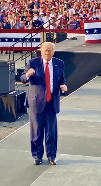 Donald Trump Dancing Meme!