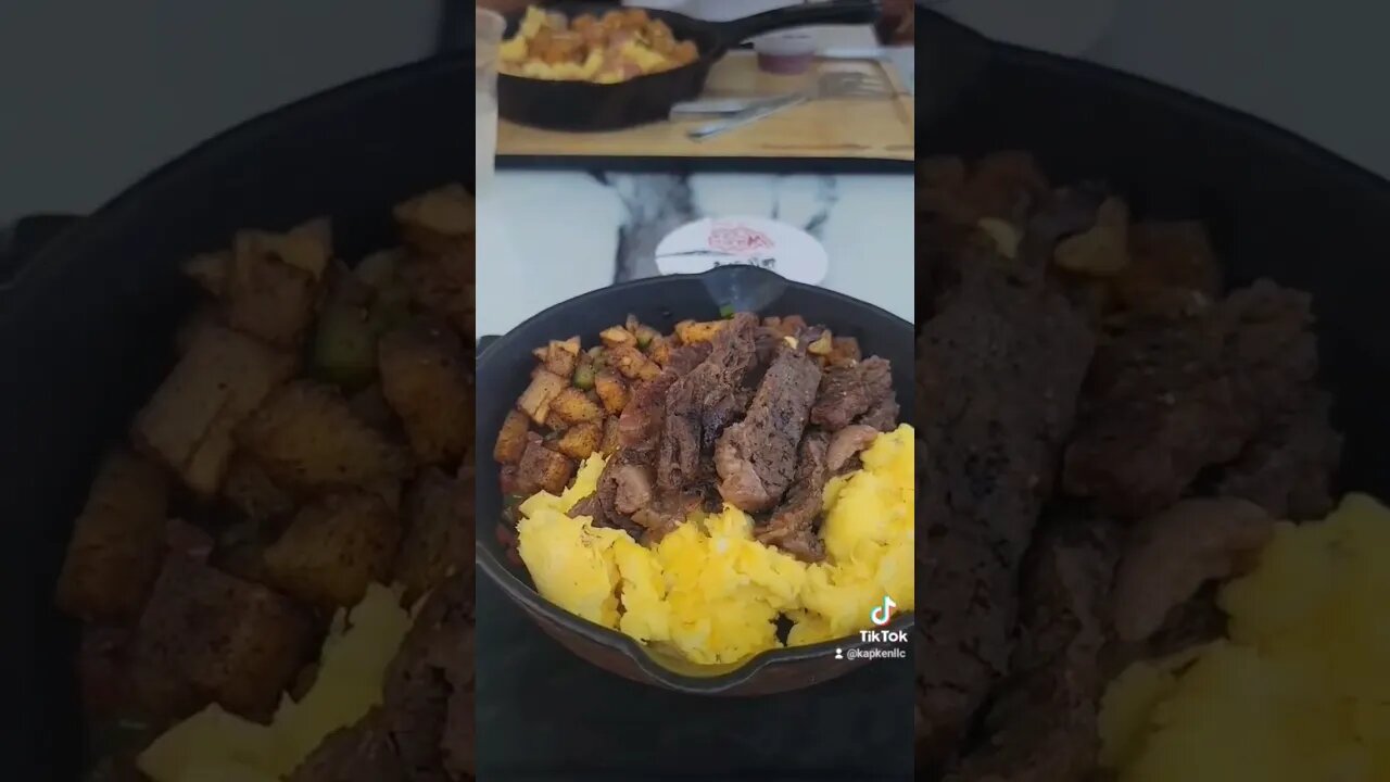 Wild n Out Cafe | South Beach FL