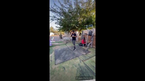 2 techniques that can help you on your boxing journey￼