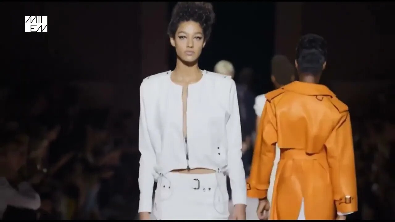 Tom Ford Spring Summer 2018 Ready To Wear Runway Show [Flashback Fashion]