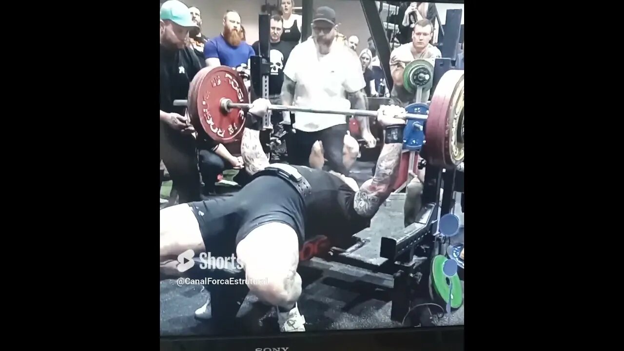 Supino de 210kg de Hafthor Bjornsson - 2022 #Shorts