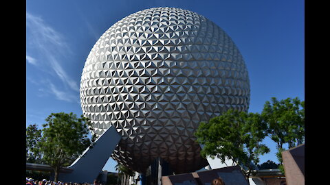 Spaceship Earth attraction Epcot low light 4K POV