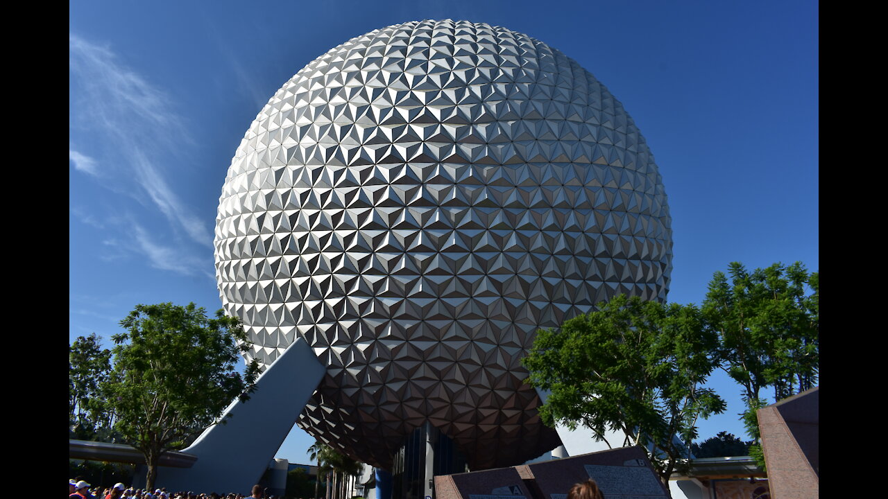 Spaceship Earth attraction Epcot low light 4K POV