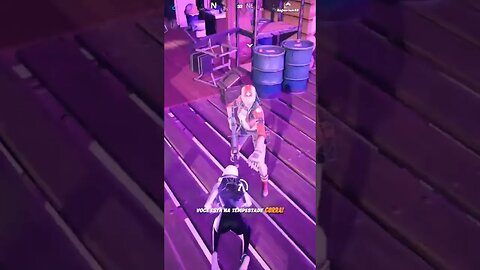 Uau ! Nunca tinha visto 2 NPCs colaborarem num salvamento. #fortnite #shorts