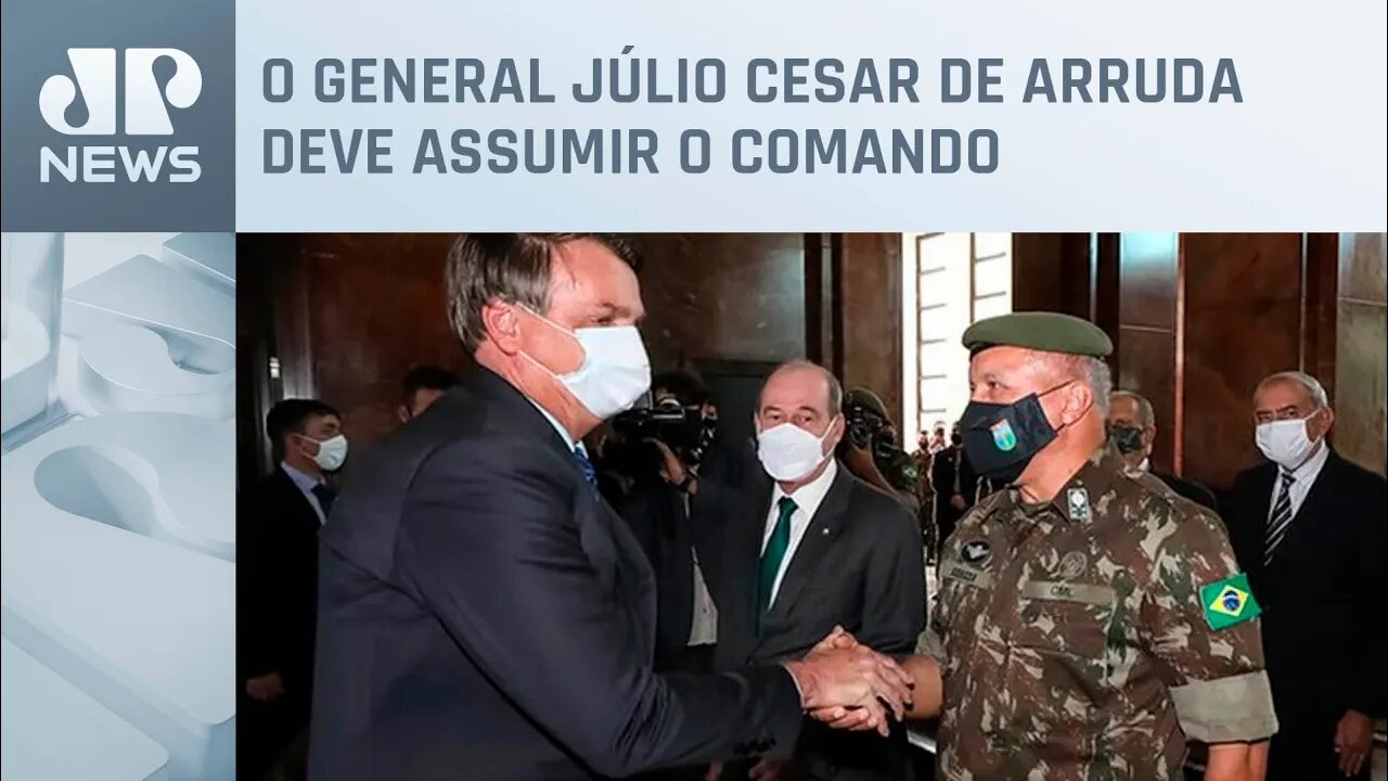 Bolsonaro nomeia comandante do Exército escolhido por Lula; Schelp analisa