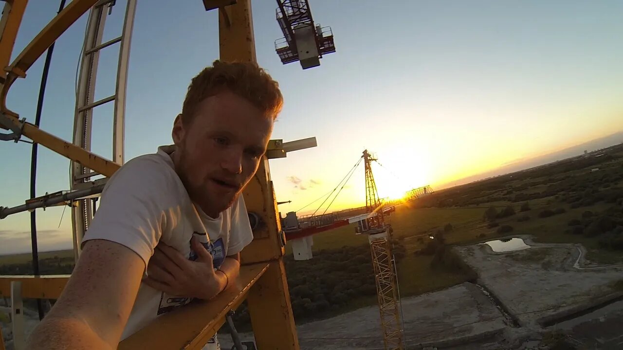 CRANE CLIMB IN COPENHAGEN FOR SUNSET!