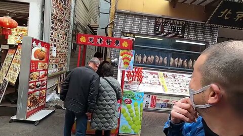 300 Yr Old Temple and Chinatown