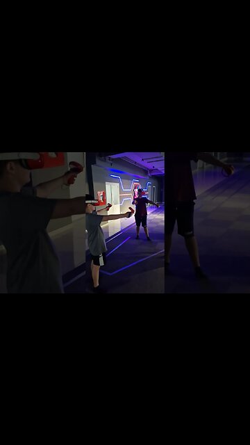 tiktok:unreal.md 🎮👾🕹️ #vr #vrclub #virtualreality #unrealvr #moldova #chisinau #vrarena 🖤 @unrealmd