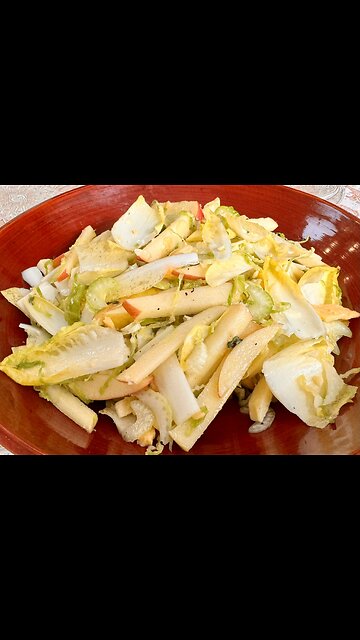 Ultimate Hearty Fall Salad - Shaved Brussels Sprouts, Endive, Apple & Cheese! #seasonalrecipe