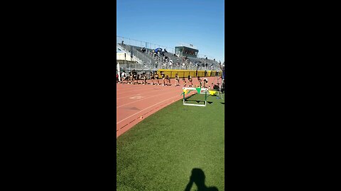 James Parra 5:32 1600m