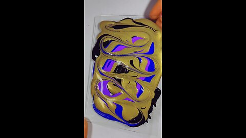 Satisfying Painting with glass gold