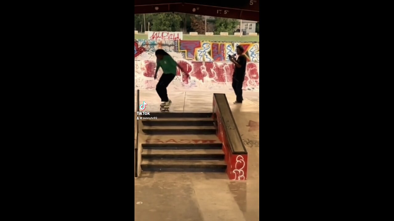 Cool skate clip