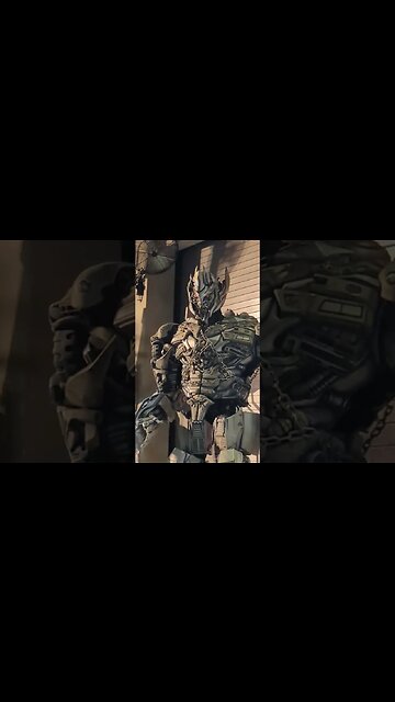 Megatron at Universal Studios Orlando FL - Please subscribe - A Rodimusbill Short