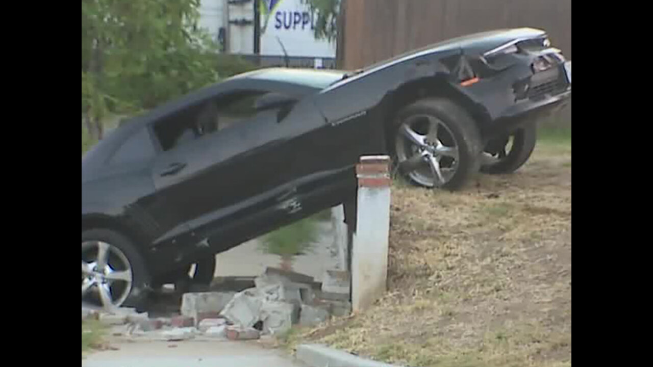 Car nearly crashes into Allied Gardens home after San Diego police chase