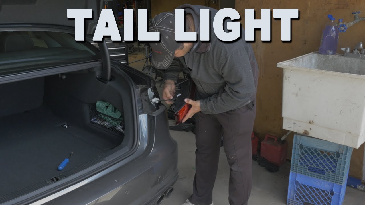 How to Remove a Rear Tail Light - 2016 Audi S6 Rear Tail Light Removal