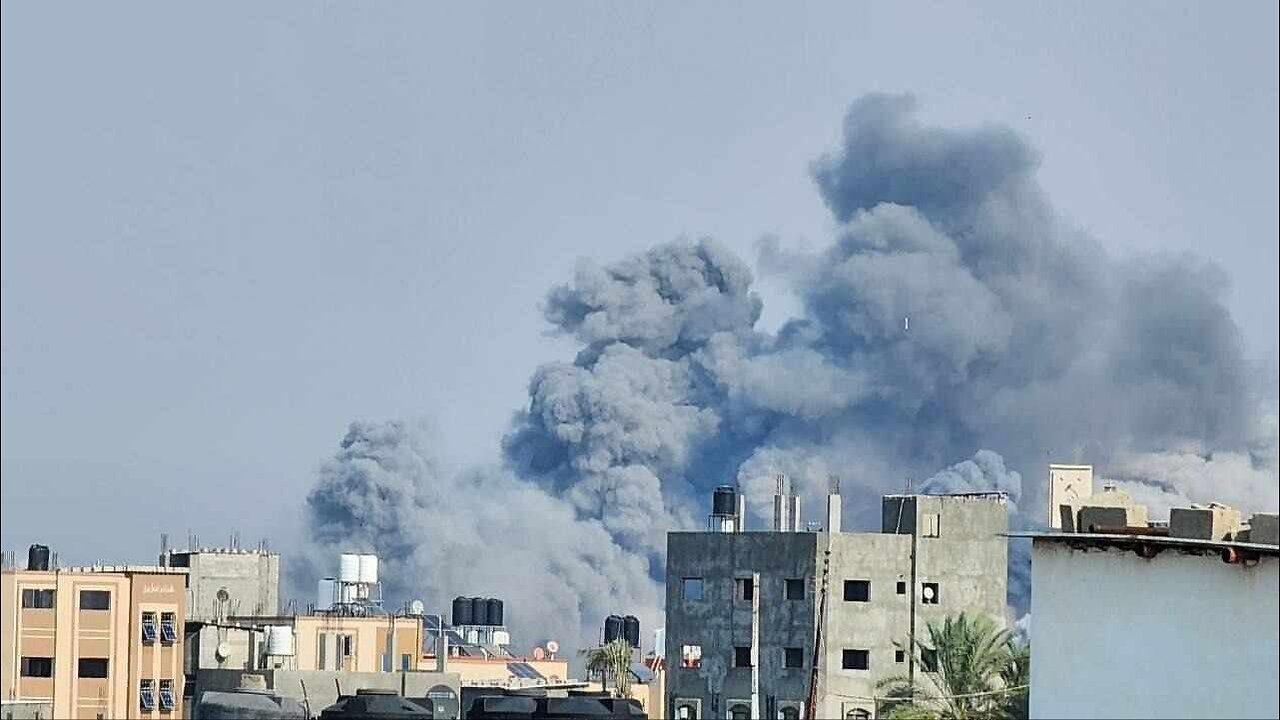 Fuerza Aerea de Israel bombardea la franja de Gaza