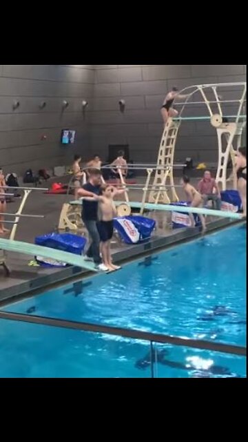 THE DIVING INSTRUCTOR HAD A BETTER ENTRY!