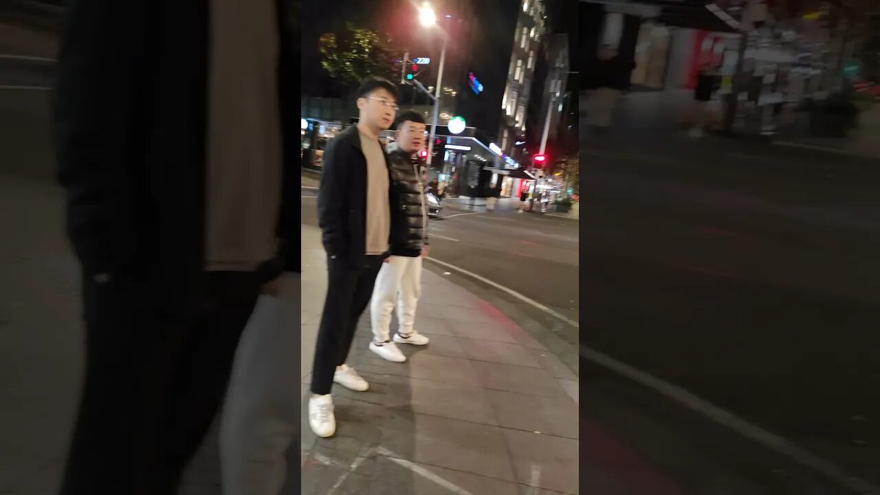 Queen Street busking