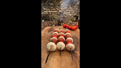 Have you tried grilling meat with mushrooms? Watch this #meat_with_mushrooms #grilled_meat